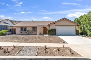 833 Crosby Ave, Simi Valley, CA 93065 - Photo 1