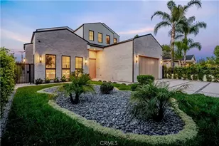 16711 Moorpark St, Encino, CA 91436 - Photo 1