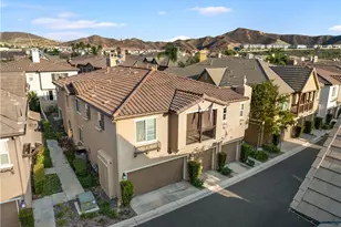 28448 Mirabelle Ln, Saugus, CA 91350 - Photo 1