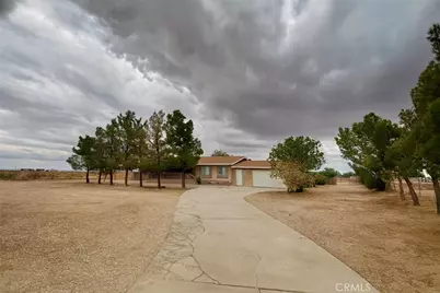5830 Holiday Avenue, Rosamond, CA 93560 - Photo 1