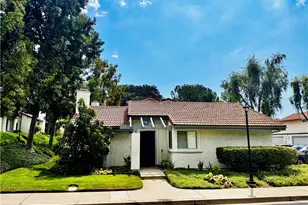 950 Quarterhorse, Oak Park, CA 91377 - Photo 1