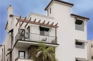 10913 Whipple St, Toluca Lake, CA 91602 - Photo 1
