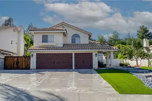 27625 Moonlight Pl, Castaic, CA 91384 - Photo 1