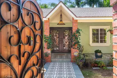 13936 Magnolia Boulevard, Sherman Oaks, CA 91423 - Photo 1