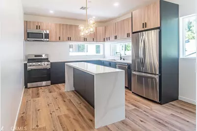 11522 Killion Street #1, North Hollywood, CA 91601 - Photo 1