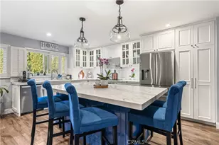 18146 Oxnard, Tarzana, CA 91356 - Photo 1