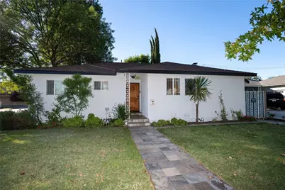 7001 Jellico Avenue, Lake Balboa, CA 91406 - Photo 1