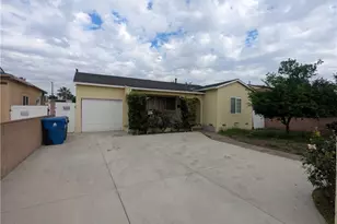 10422 Cayuga, Pacoima, CA 91331 - Photo 1