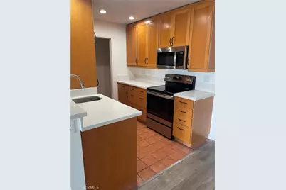 8530 Holloway Drive #418, Los Angeles, CA 90069 - Photo 1