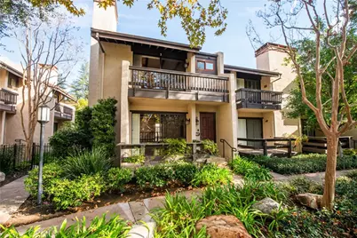 5711 Owensmouth #127, Woodland Hills, CA 91367 - Photo 1