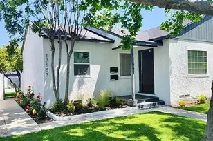 17551 Burbank, Encino, CA 91316 - Photo 1