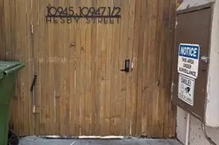 10945 Hesby St, North Hollywood, CA 91601 - Photo 1