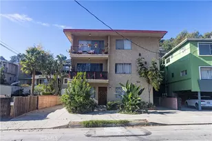 2421 N Beachwood, Los Angeles, CA 90068 - Photo 1
