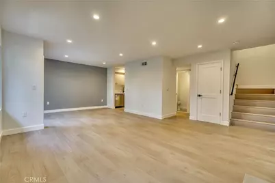 22133 Burbank #1, Woodland Hills, CA 91367 - Photo 1