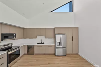 6605 Troost Ave #1/2, North Hollywood, CA 91606 - Photo 1
