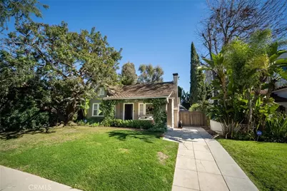 580 Lillian Way, Los Angeles, CA 90004 - Photo 1