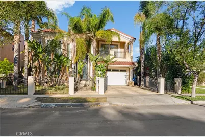 18811 Redwing Street, Tarzana, CA 91356 - Photo 1