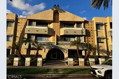 19009 Sherman #34, Reseda, CA 91335 - Photo 1