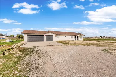 9249 East Ave R4, Littlerock, CA 93543 - Photo 1