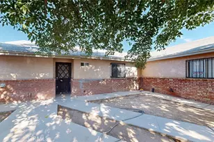 38539 35th St, Palmdale, CA 93550 - Photo 1