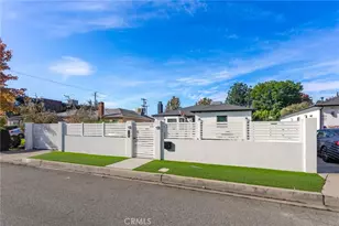 5629 Natick, Sherman Oaks, CA 91411 - Photo 1