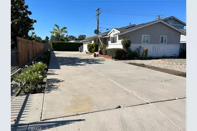 27 Stanford Avenue, Oxnard, CA 93036 - Photo 1