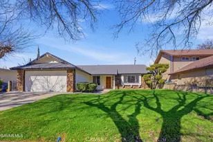 1017 E Ave J5, Lancaster, CA 93535 - Photo 1