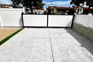 2002 W 106th, Los Angeles, CA 90047 - Photo 1