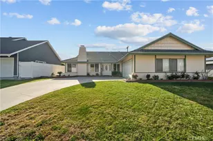 27939 Honeycomb, Saugus, CA 91350 - Photo 1