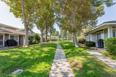 527 Spring Road #19, Moorpark, CA 93021 - Photo 1