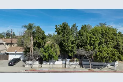 11667 Burbank, North Hollywood, CA 91601 - Photo 1