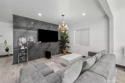 9427 Lemona Avenue #15, North Hills, CA 91343 - Photo 1