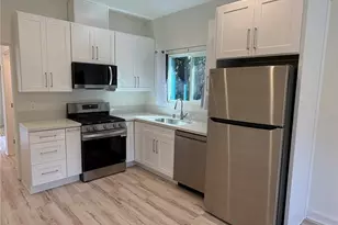 22119 San Miguel St, Woodland Hills, CA 91364 - Photo 1