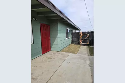 38833 9th, Palmdale, CA 93550 - Photo 1