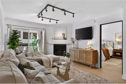 5550 Owensmouth #123, Woodland Hills, CA 91367 - Photo 1