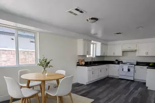 1128 E 84th Pl, Los Angeles, CA 90001 - Photo 1