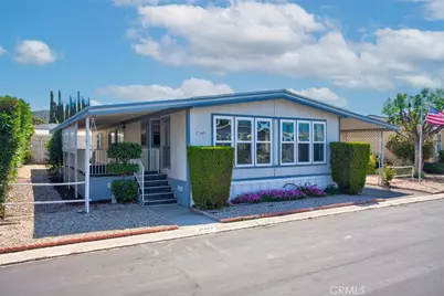 21440 W Brier Way, Saugus, CA 91350 - Photo 1