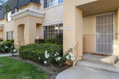 19124 Hamlin #5, Reseda, CA 91335 - Photo 1