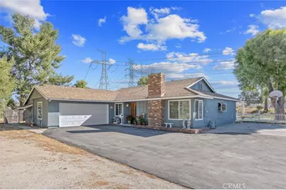 27971 Featherstar, Saugus, CA 91350 - Photo 1