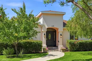 435 Eton Dr, Burbank, CA 91504 - Photo 1
