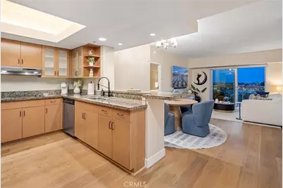 13700 Marina Pointe Drive #816, Marina del Rey, CA 90292 - Photo 1