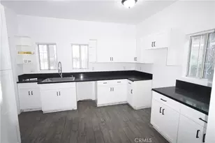 450 W 41st Pl, Los Angeles, CA 90037 - Photo 1