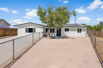 15992 Lawrence Drive, Mojave, CA 93501 - Photo 1