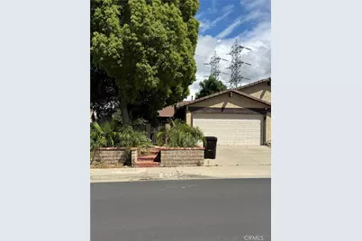25586 Alicante, Valencia, CA 91355 - Photo 1