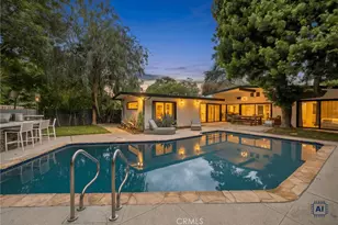 15456 Victory Blvd, Van Nuys, CA 91406 - Photo 1