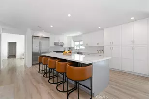 22841 Calvert St, Woodland Hills, CA 91367 - Photo 1