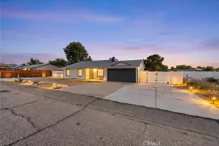 40603 178th St, Lake Los Angeles, CA 93535 - Photo 1