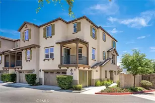 22138 Barrington Way, Saugus, CA 91350 - Photo 1