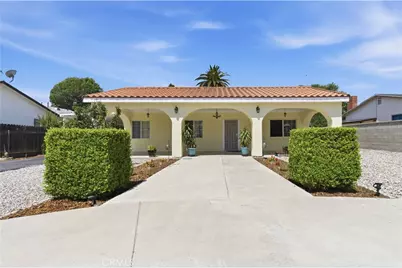 8019 Hatillo, Winnetka, CA 91306 - Photo 1