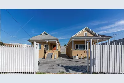 229 W 28th Street, Los Angeles, CA 90007 - Photo 1